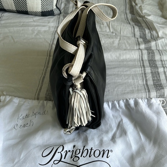 Brighton Crossbody/Shoulder Bag - Picture 2 of 6